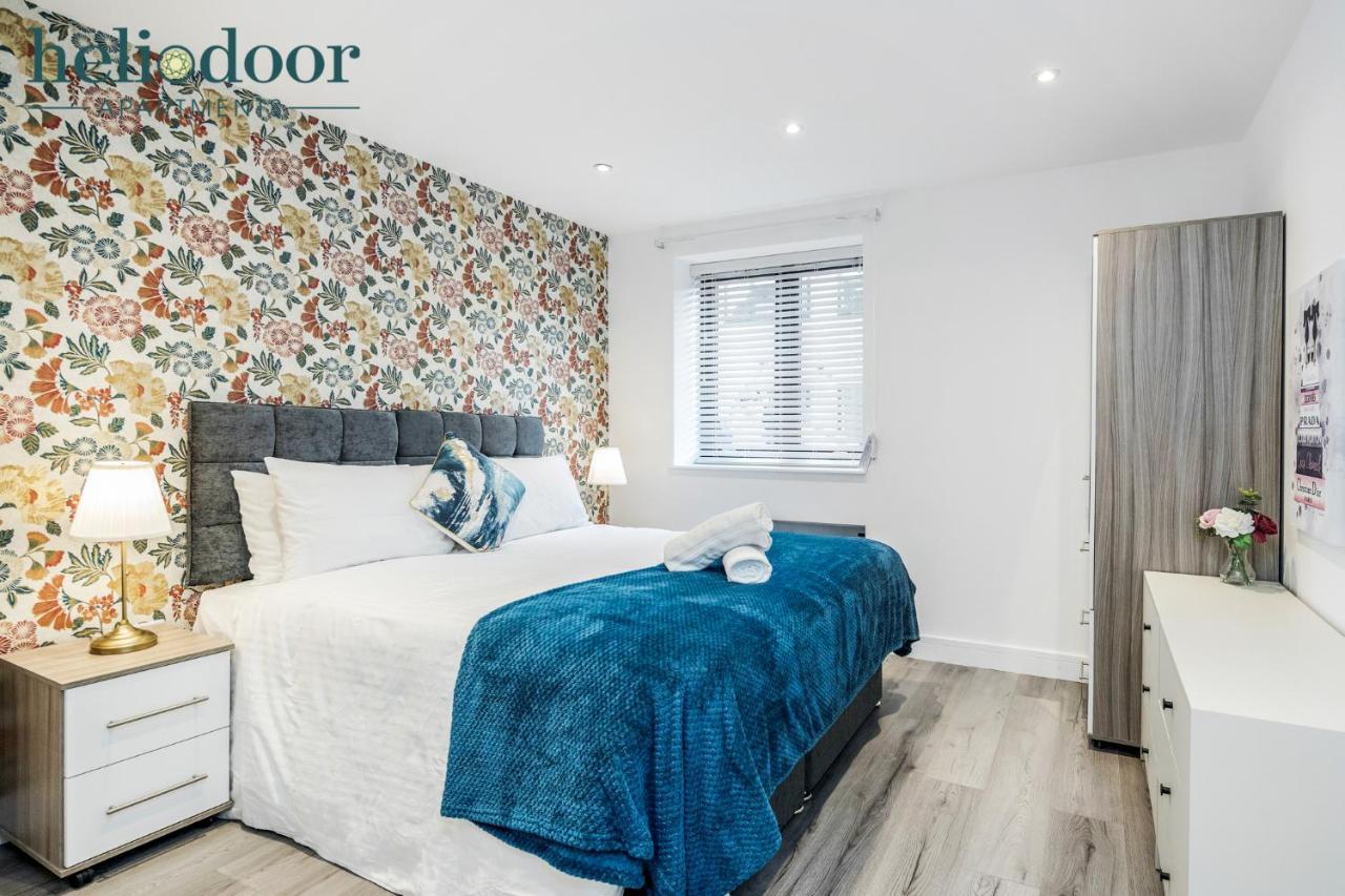 Milton Keynes Apartments, Sleeps Up To 5, Free Parking, Free Wifi & Movies, 7 Mins Drive To Milton Keynes Central Station For Direct Trains To London & The North Extérieur photo