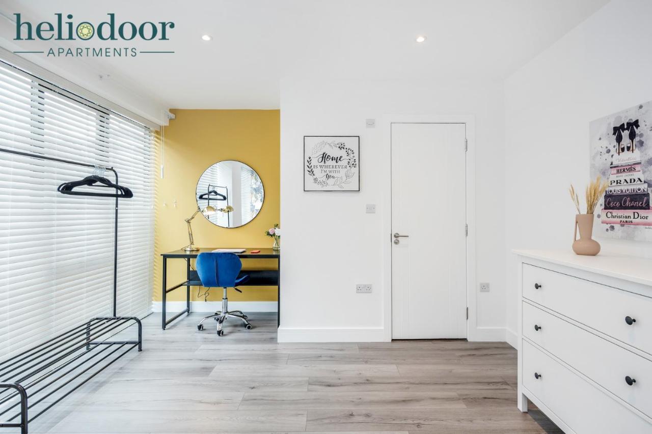 Milton Keynes Apartments, Sleeps Up To 5, Free Parking, Free Wifi & Movies, 7 Mins Drive To Milton Keynes Central Station For Direct Trains To London & The North Extérieur photo
