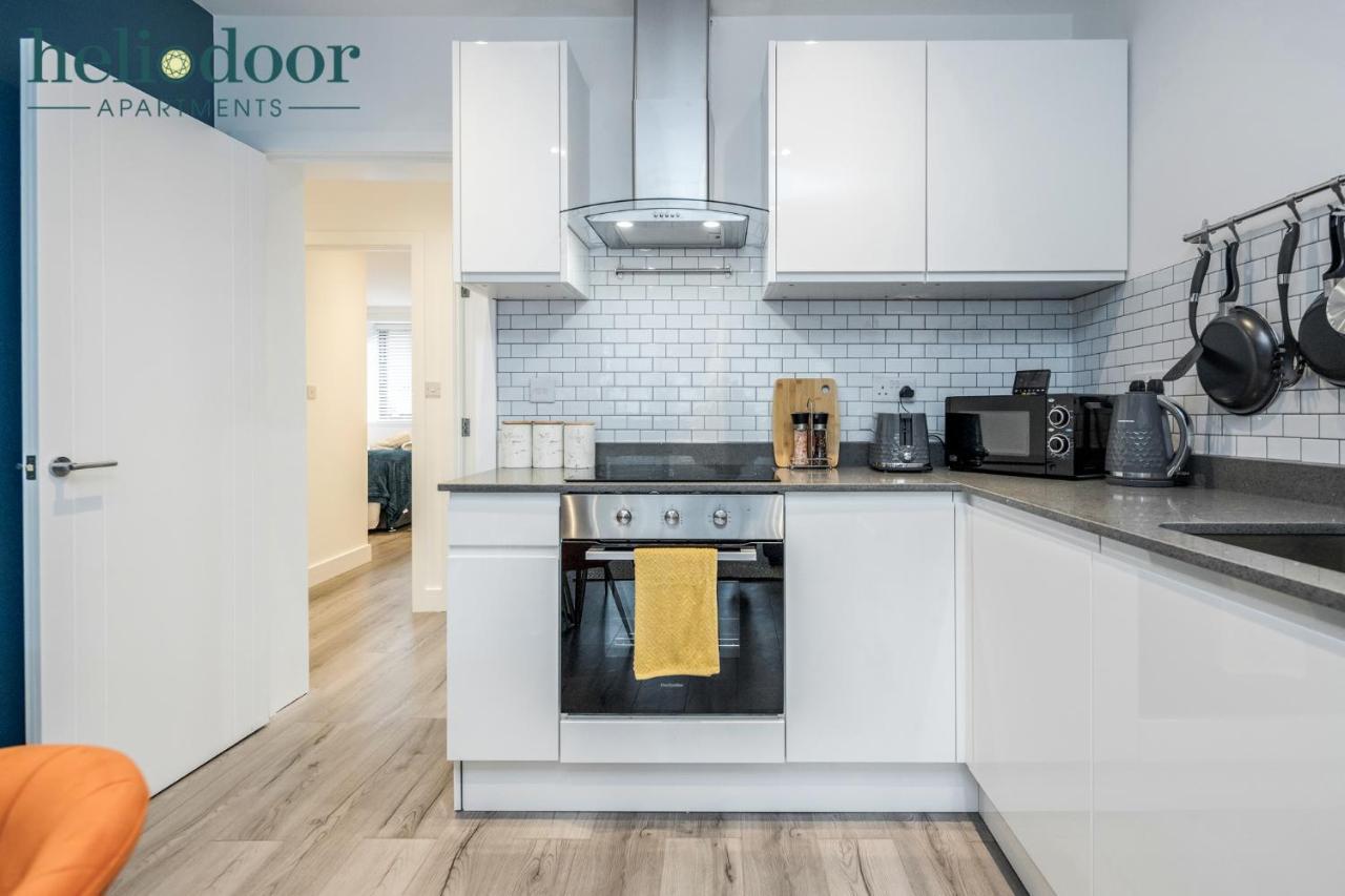 Milton Keynes Apartments, Sleeps Up To 5, Free Parking, Free Wifi & Movies, 7 Mins Drive To Milton Keynes Central Station For Direct Trains To London & The North Extérieur photo