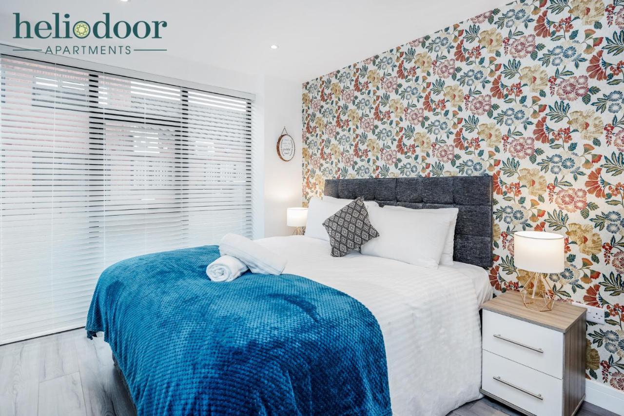 Milton Keynes Apartments, Sleeps Up To 5, Free Parking, Free Wifi & Movies, 7 Mins Drive To Milton Keynes Central Station For Direct Trains To London & The North Extérieur photo