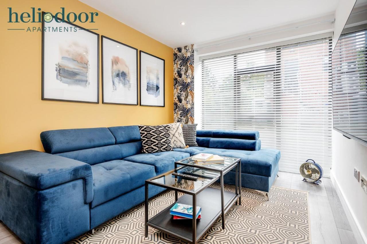 Milton Keynes Apartments, Sleeps Up To 5, Free Parking, Free Wifi & Movies, 7 Mins Drive To Milton Keynes Central Station For Direct Trains To London & The North Extérieur photo