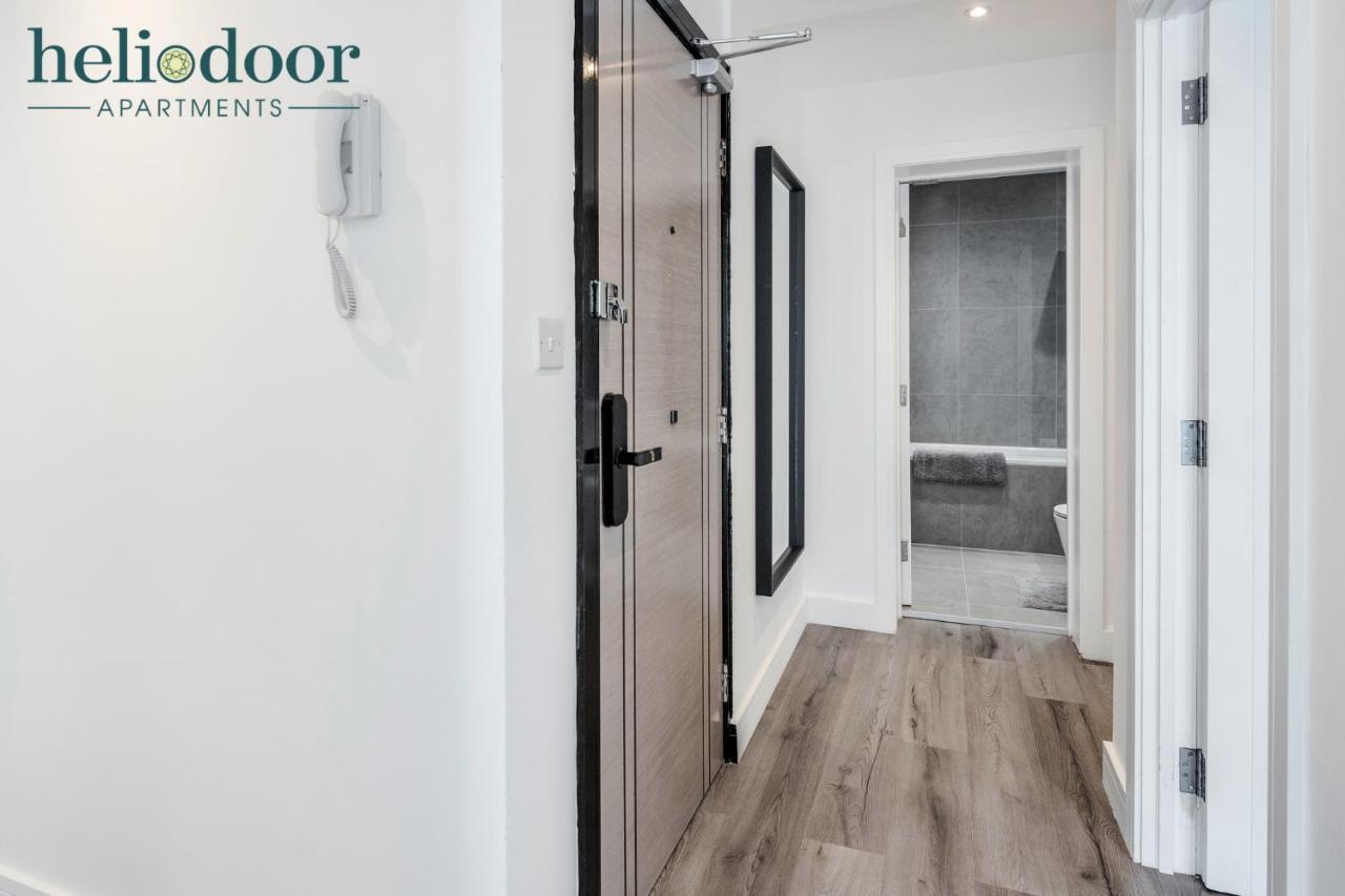 Milton Keynes Apartments, Sleeps Up To 5, Free Parking, Free Wifi & Movies, 7 Mins Drive To Milton Keynes Central Station For Direct Trains To London & The North Extérieur photo