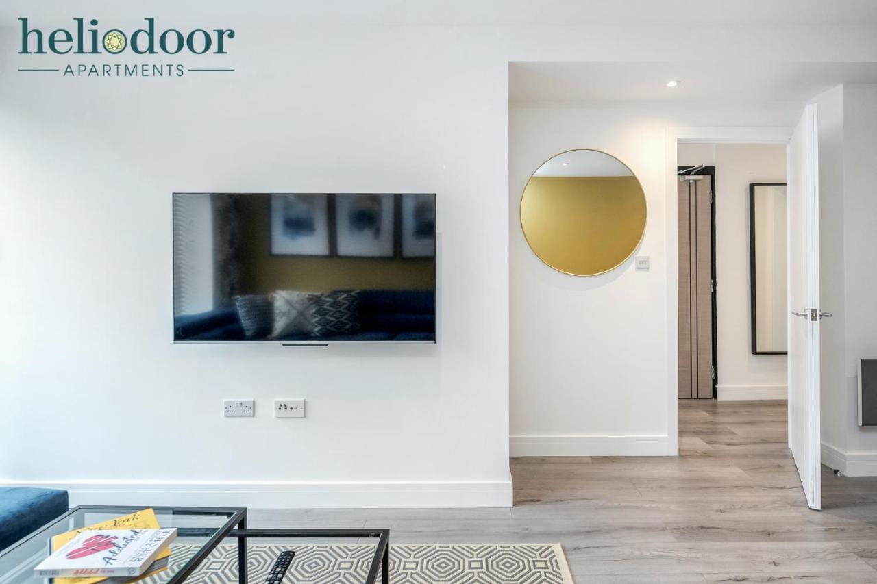 Milton Keynes Apartments, Sleeps Up To 5, Free Parking, Free Wifi & Movies, 7 Mins Drive To Milton Keynes Central Station For Direct Trains To London & The North Extérieur photo