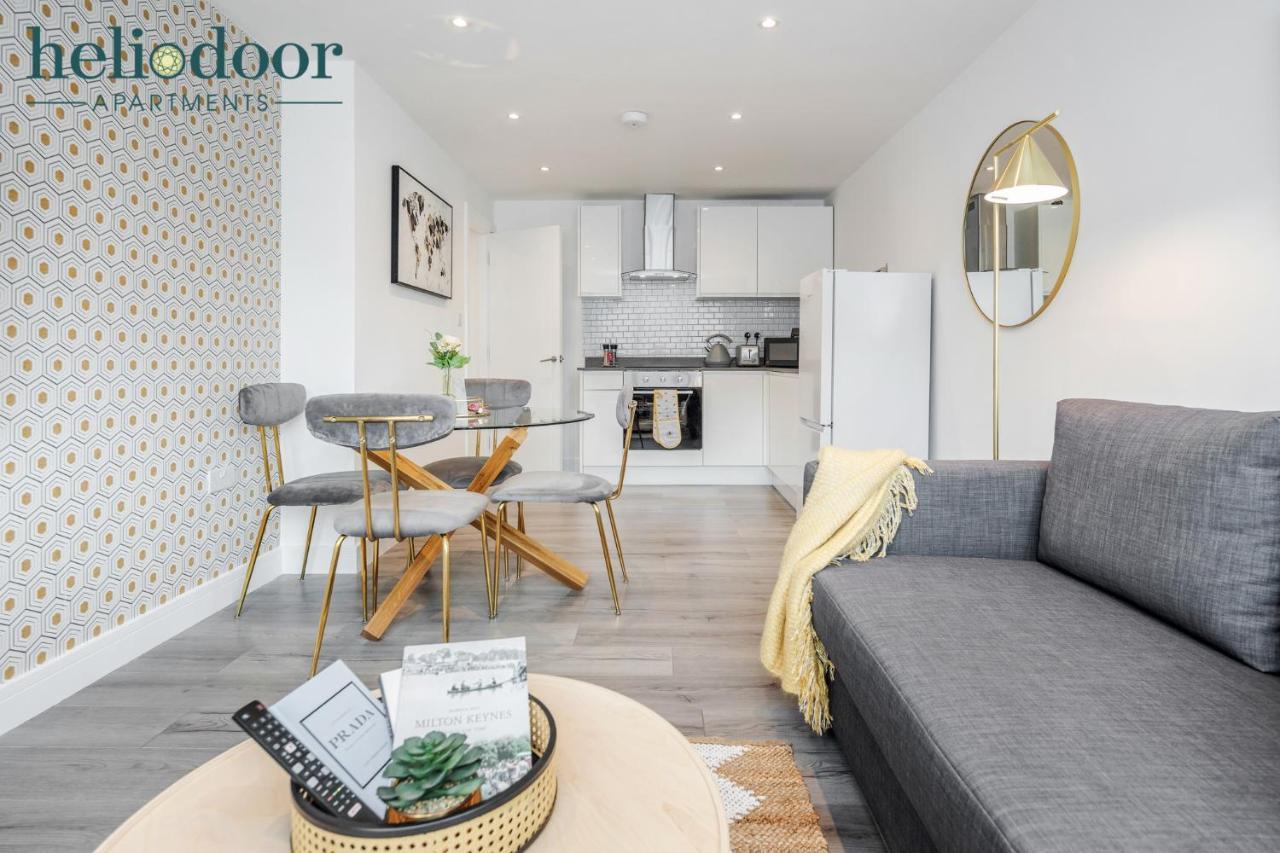 Milton Keynes Apartments, Sleeps Up To 5, Free Parking, Free Wifi & Movies, 7 Mins Drive To Milton Keynes Central Station For Direct Trains To London & The North Extérieur photo