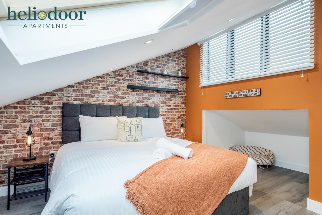 Milton Keynes Apartments, Sleeps Up To 5, Free Parking, Free Wifi & Movies, 7 Mins Drive To Milton Keynes Central Station For Direct Trains To London & The North Extérieur photo