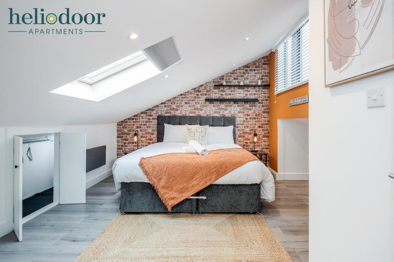 Milton Keynes Apartments, Sleeps Up To 5, Free Parking, Free Wifi & Movies, 7 Mins Drive To Milton Keynes Central Station For Direct Trains To London & The North Extérieur photo