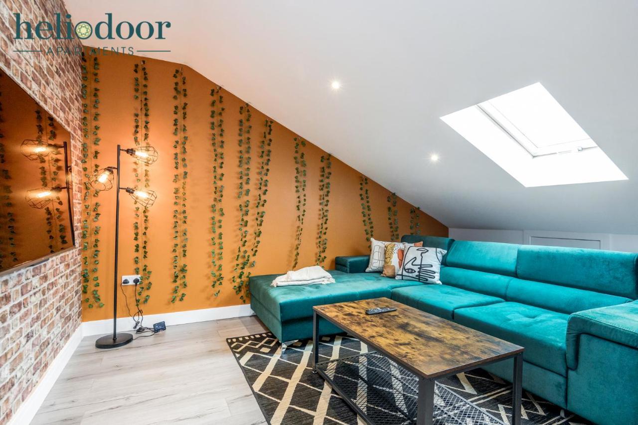 Milton Keynes Apartments, Sleeps Up To 5, Free Parking, Free Wifi & Movies, 7 Mins Drive To Milton Keynes Central Station For Direct Trains To London & The North Extérieur photo