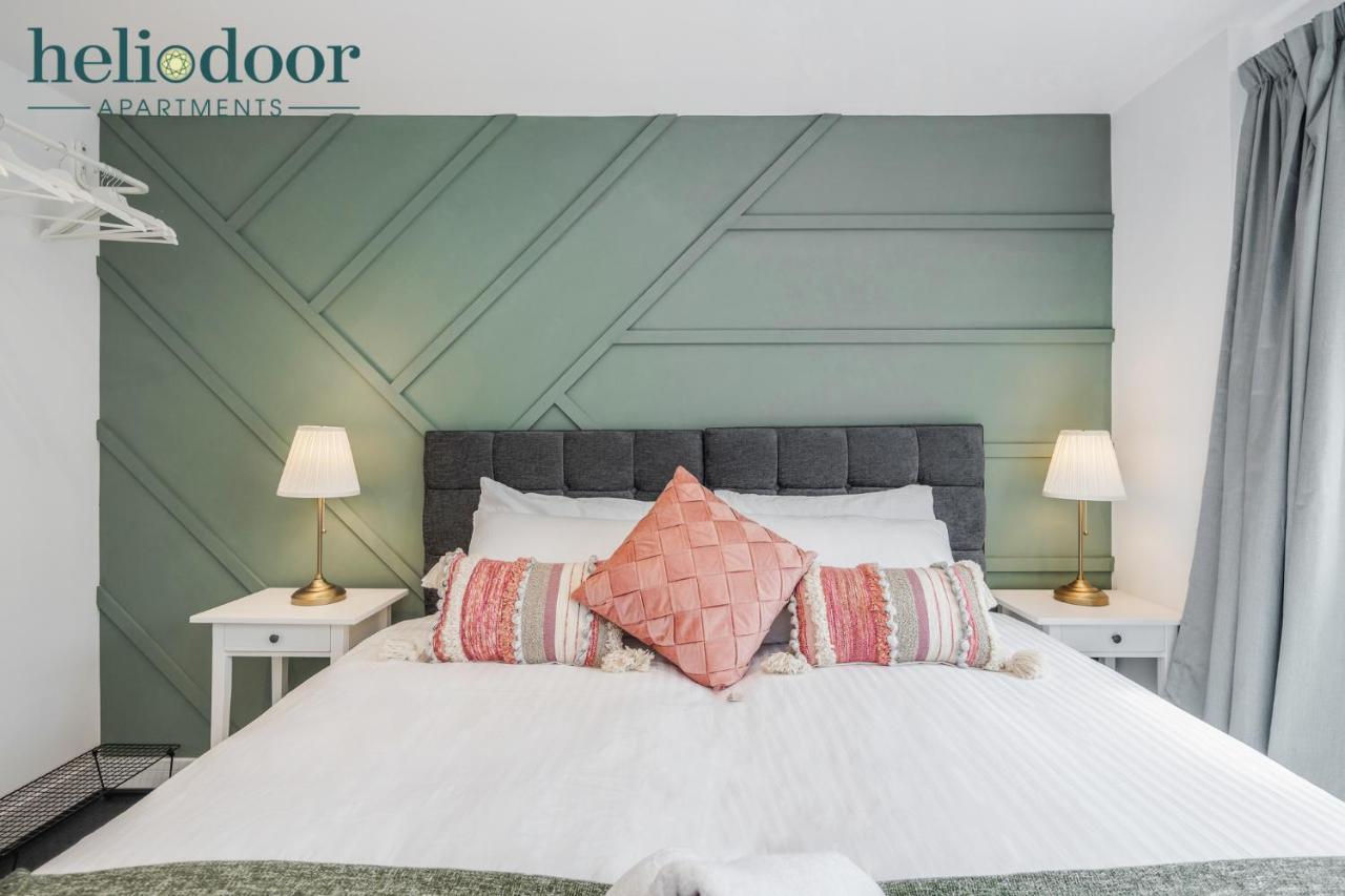 Milton Keynes Apartments, Sleeps Up To 5, Free Parking, Free Wifi & Movies, 7 Mins Drive To Milton Keynes Central Station For Direct Trains To London & The North Extérieur photo